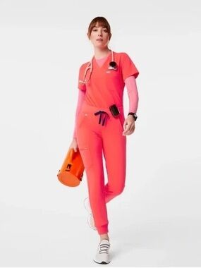 Figs Fiery Coral Zamora Catarina Scrubs Set Size Large Tall Inseam PO 5130